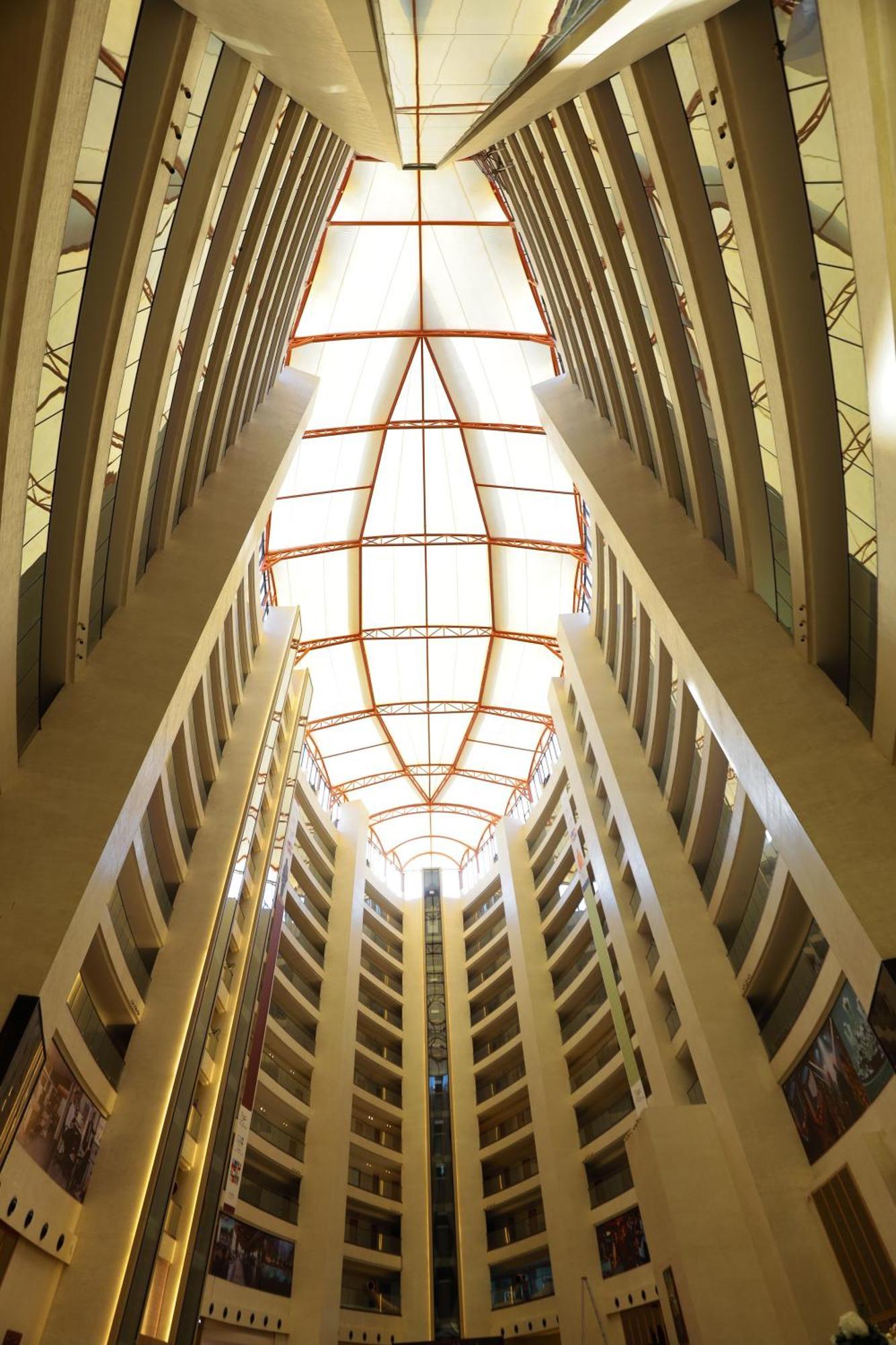The World Surat Hotel Luaran gambar